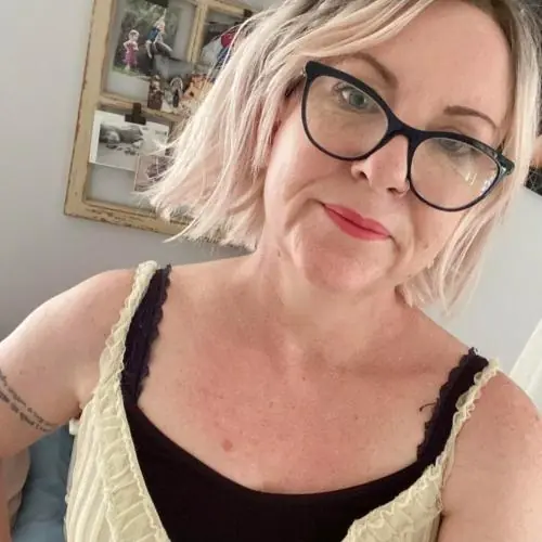 hierkommtheike image 0