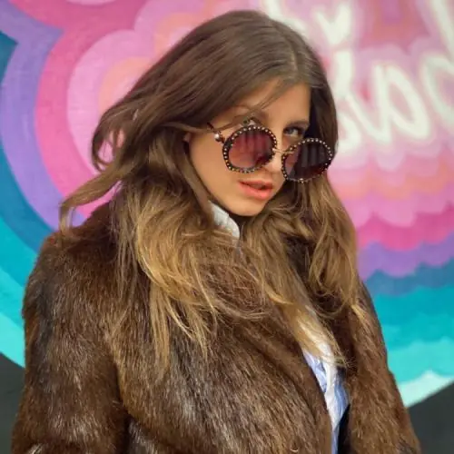 leniimkunstpelz image 0